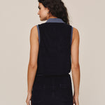B20005-D36-302 - SLEEVELESS COLLAR TOP