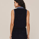 B20005-D36-302 - SLEEVELESS COLLAR TOP