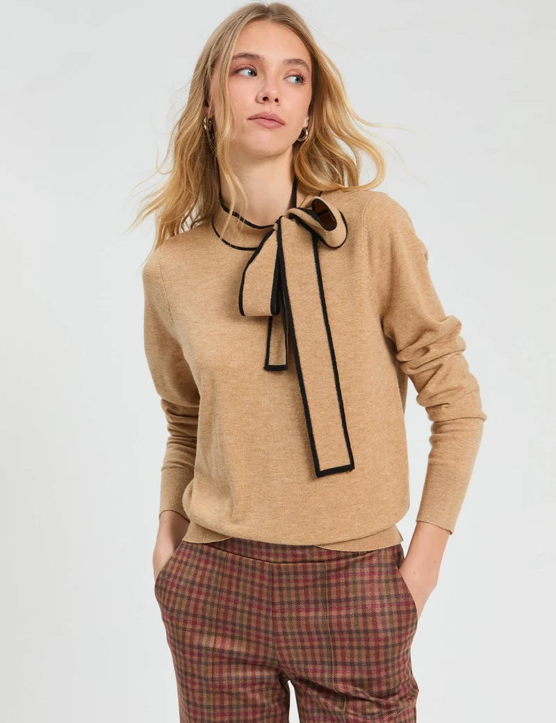 Black And Beige Bow Sweater_33977