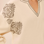 3/4 Sleeve Notch Collar Top_Tribal_3157O-8508