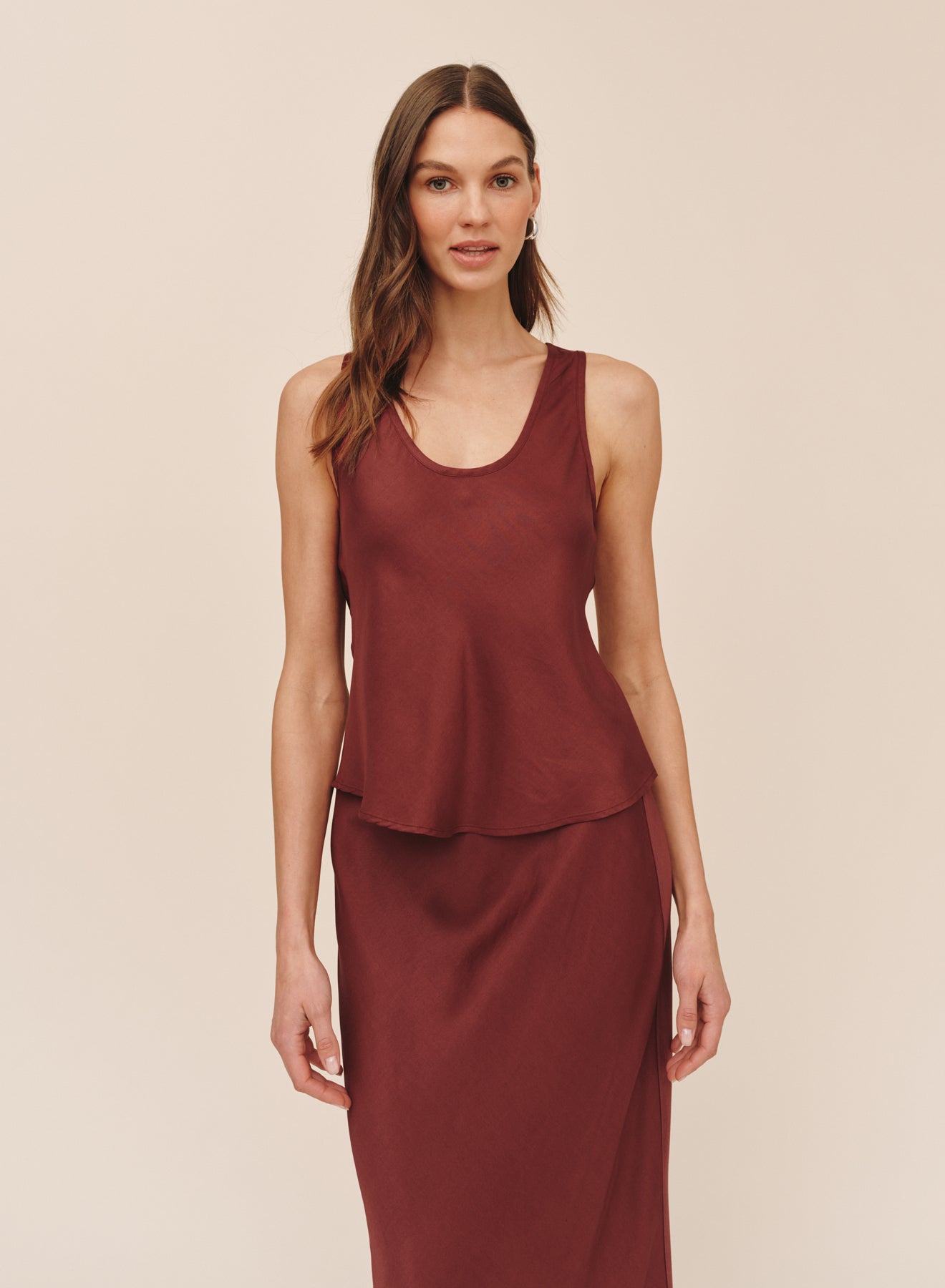 B20308-L63-302 - SCOOP NECK TANK