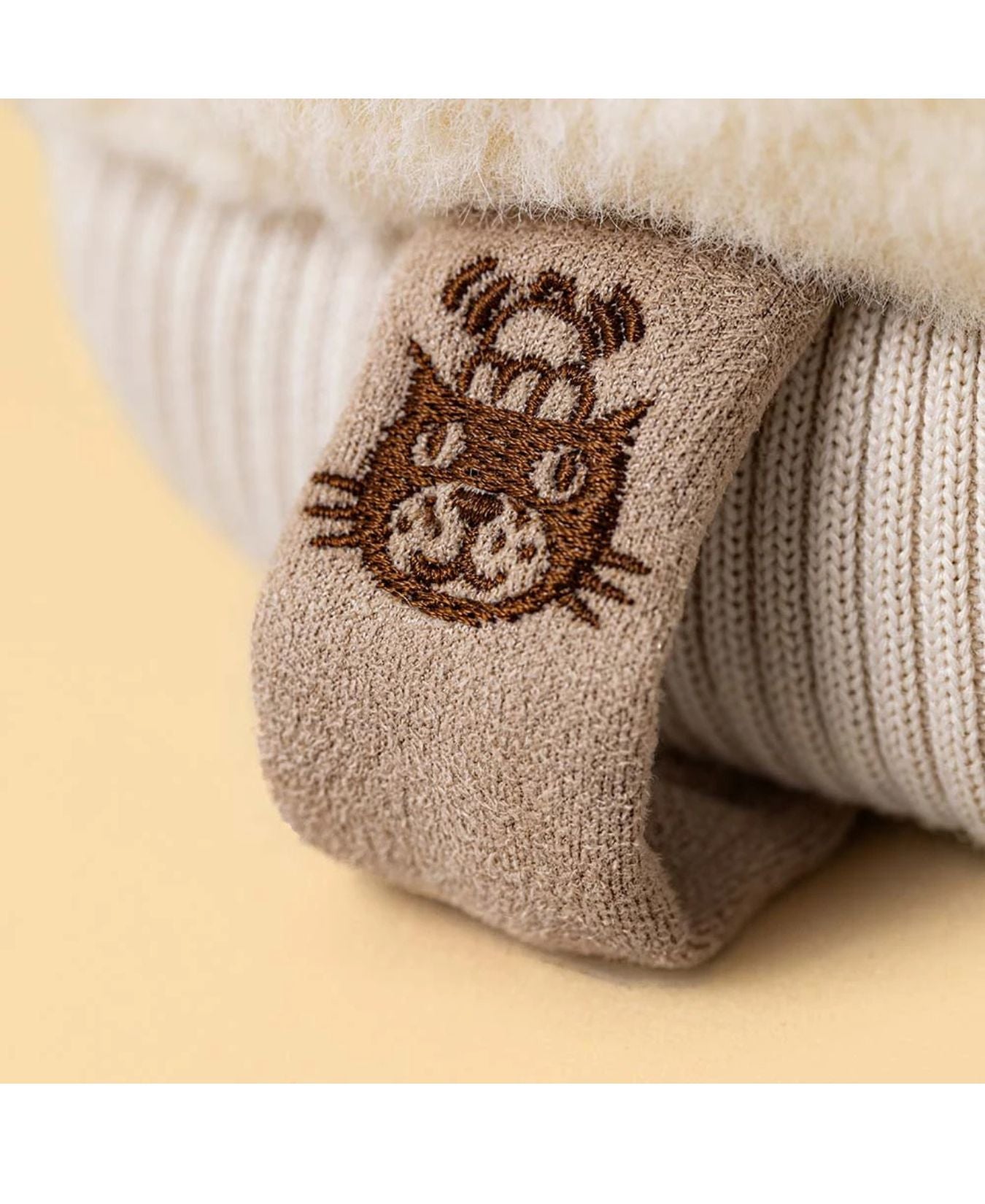 Amuseables Fitswell Mitten_Jellycat_A4MITT