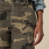 Ashton Barrel Jeans_Kut from the Kloth_KB53516