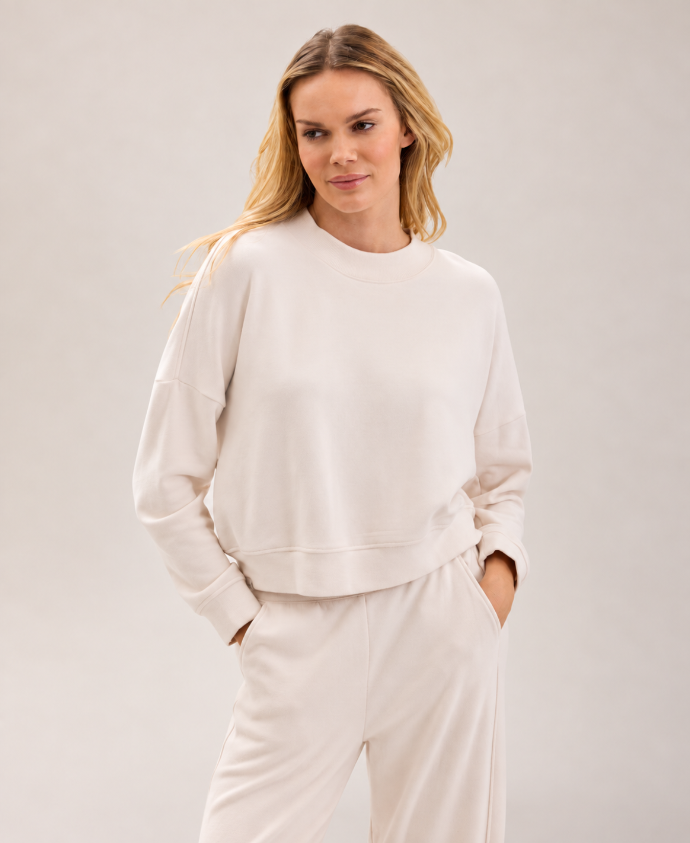 Brushed Fleece Pullover-Barefoot Dreams-BDWMC26891
