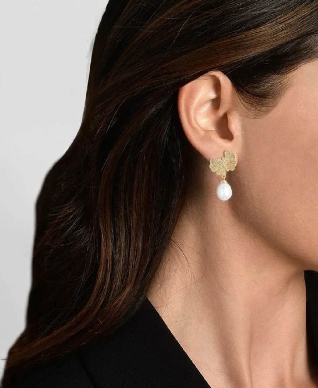 ButterflyWithPearlDropEarrings-AnabelAram-14021107023