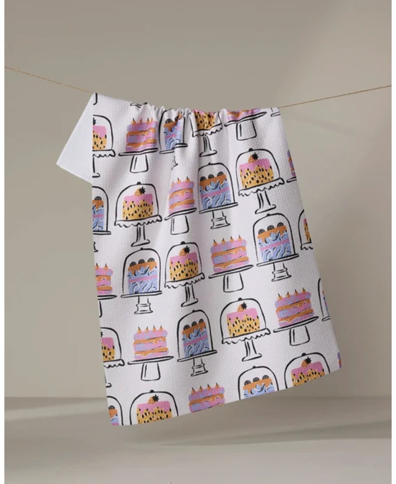 CakesInTheWindowTeaTowel_Geometry_TT-MF-cakes-in-the-window
