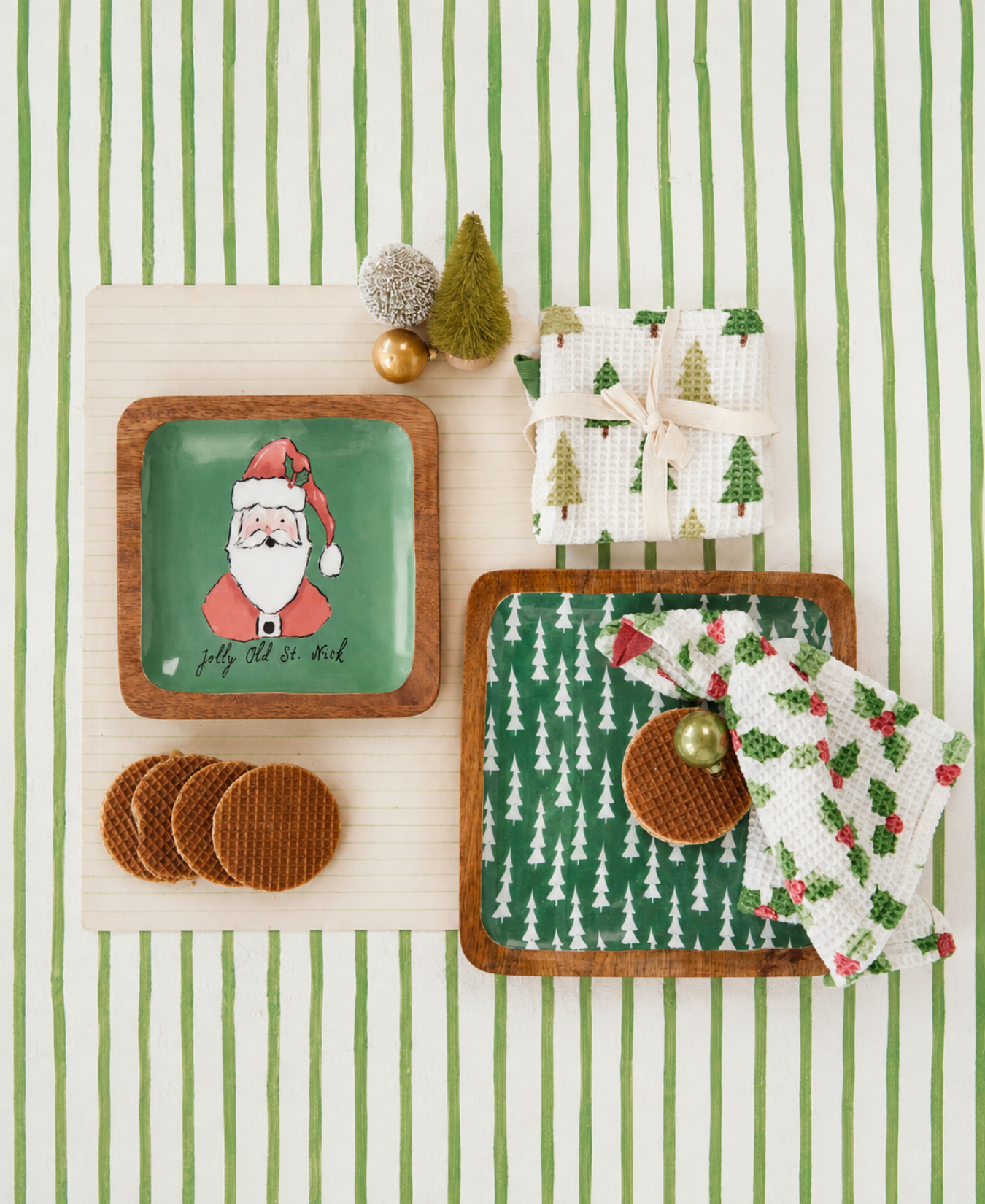 Cotton Printed Waffle Weave Dish Cloths with Trees/Holly Pattern_creativeco_op_XT0593_2
