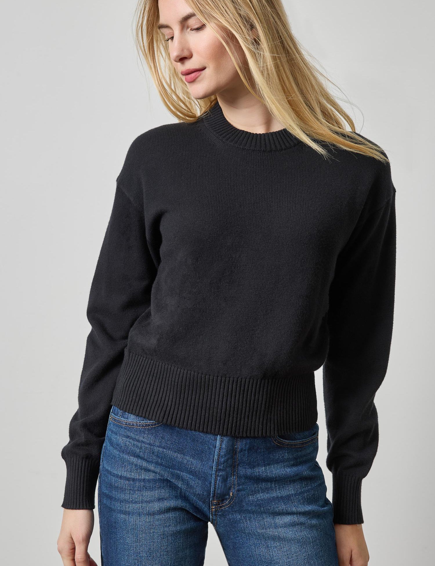 Crewneck Saddle Sleeve Sweater_Lilla P_PA3601