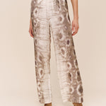 B3683-L18-304 - NO SIDE SEAM CLEAN WAIST WIDE LEG
