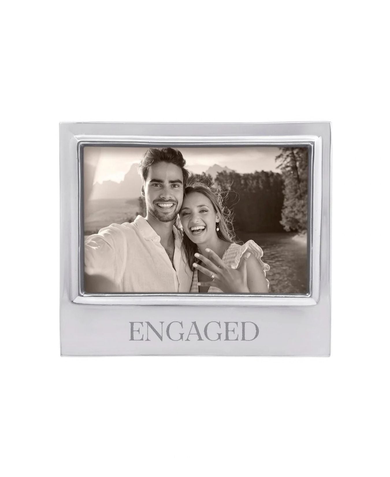 EngagedSignature4x6Framex4-Mariposa-4300EG