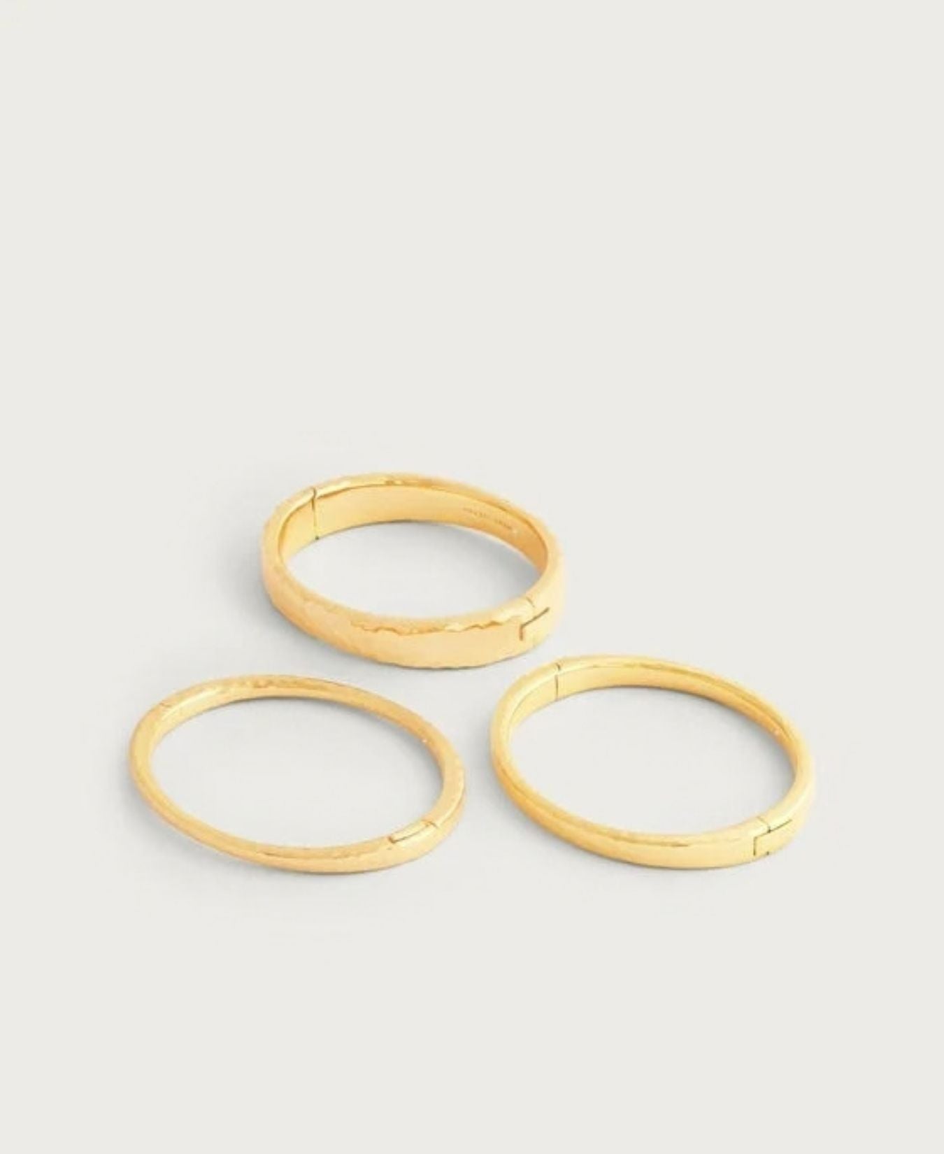 Farrier Wide Hinged Bangle-AnabelAram-12111113424