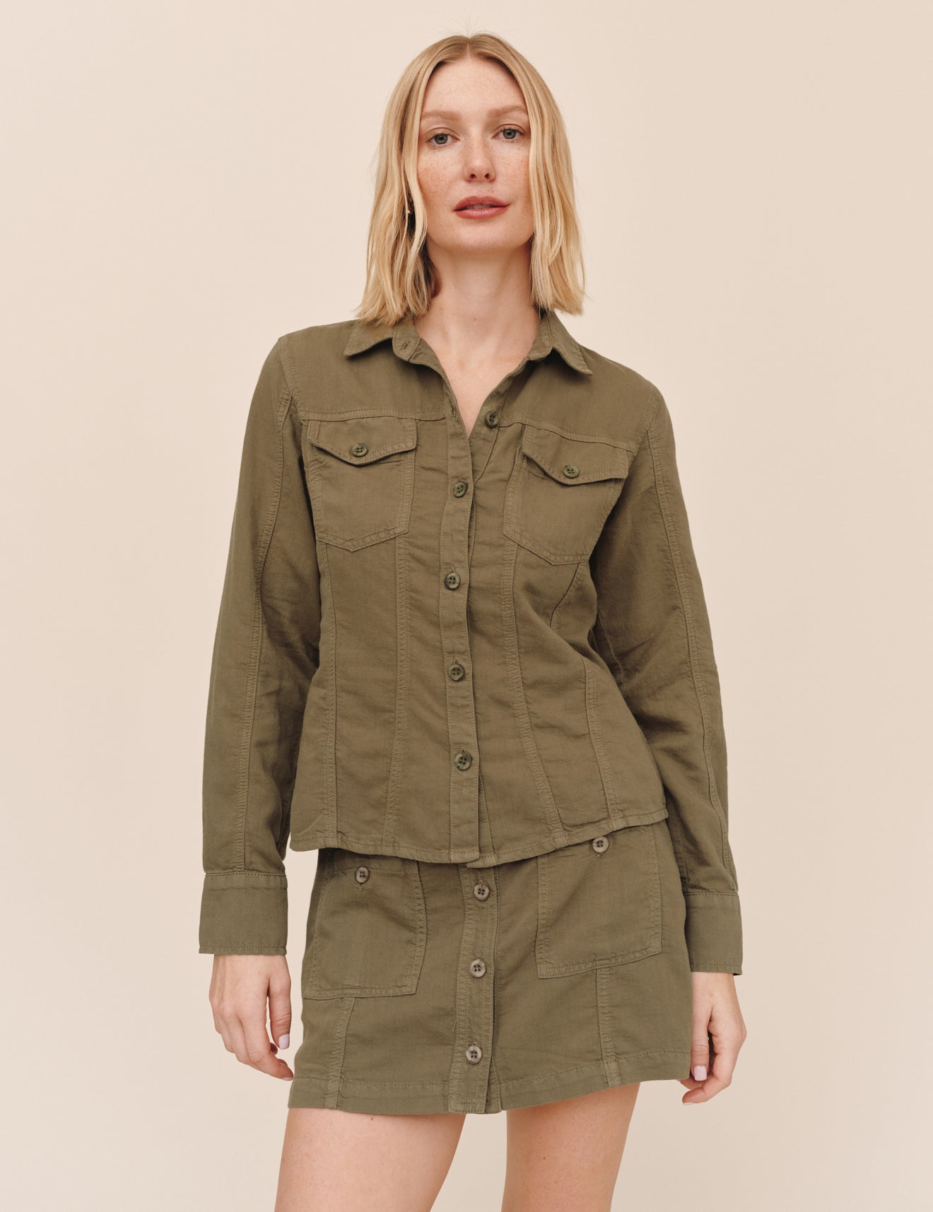 B20125-B71-302 - FITTED TRUCKER SHIRT