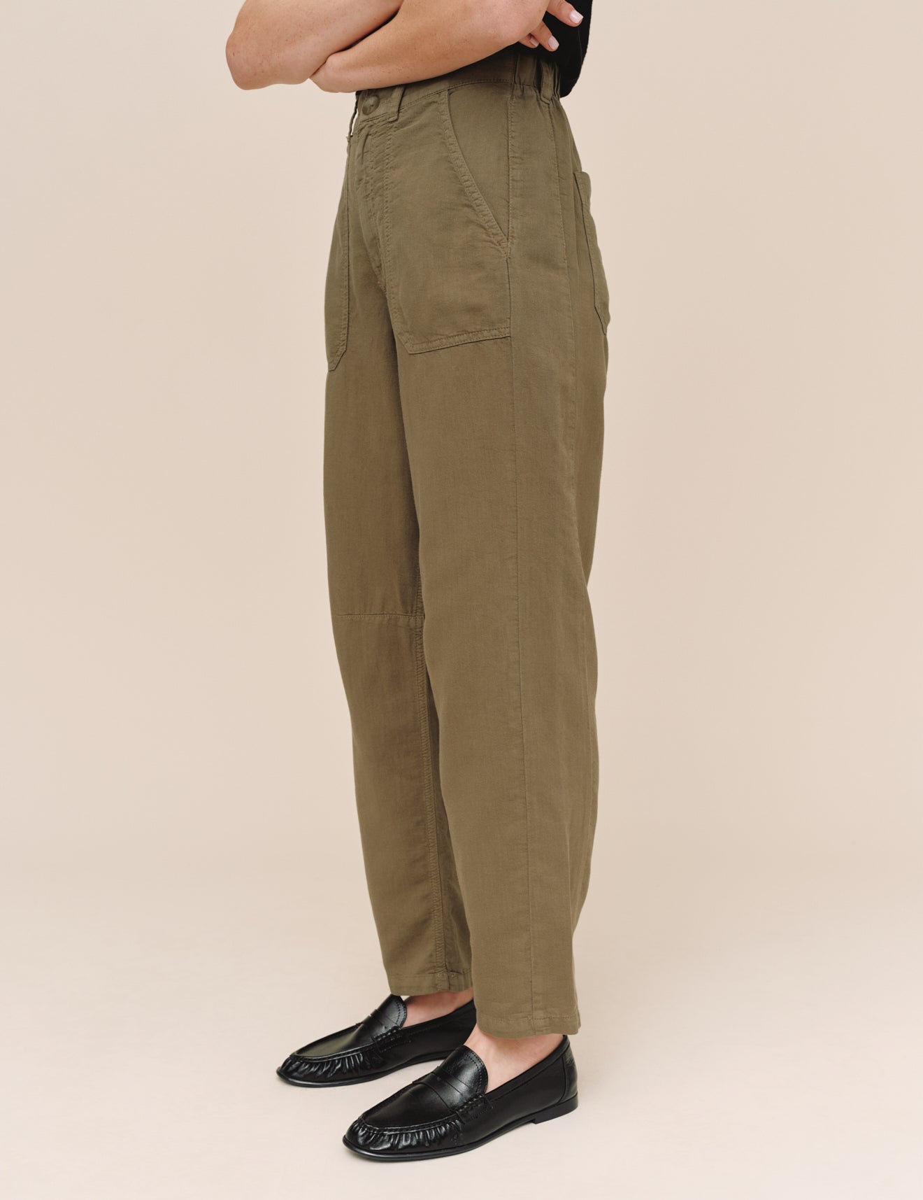 B3638-B71-302 - PORKCHOP DARTED KNEE PANT