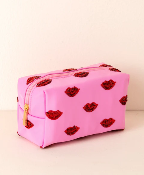 Cara Lips Pattern Cosmetic Pouch