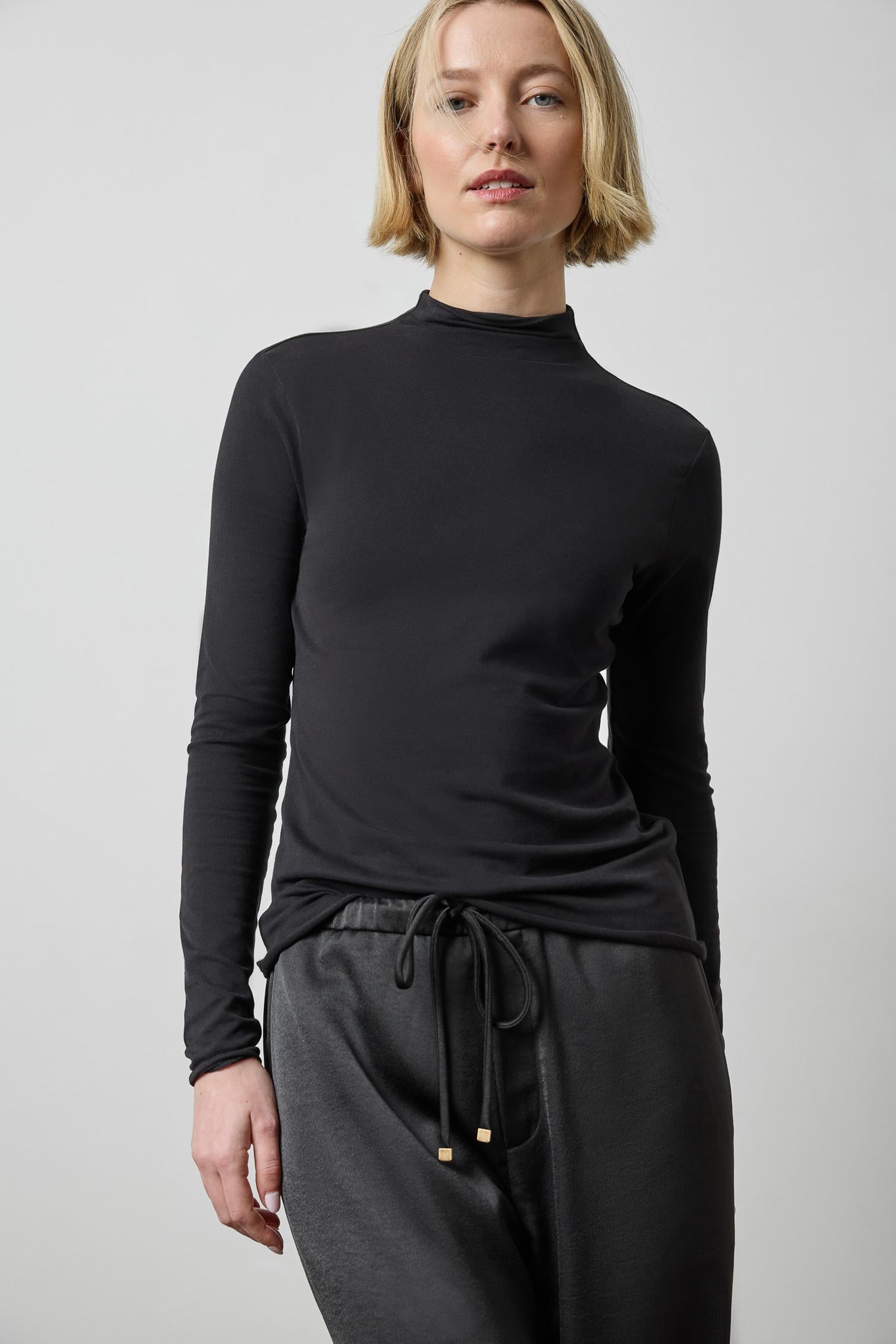 Long Sleeve Funnel Neck_Lilla P_PA3685
