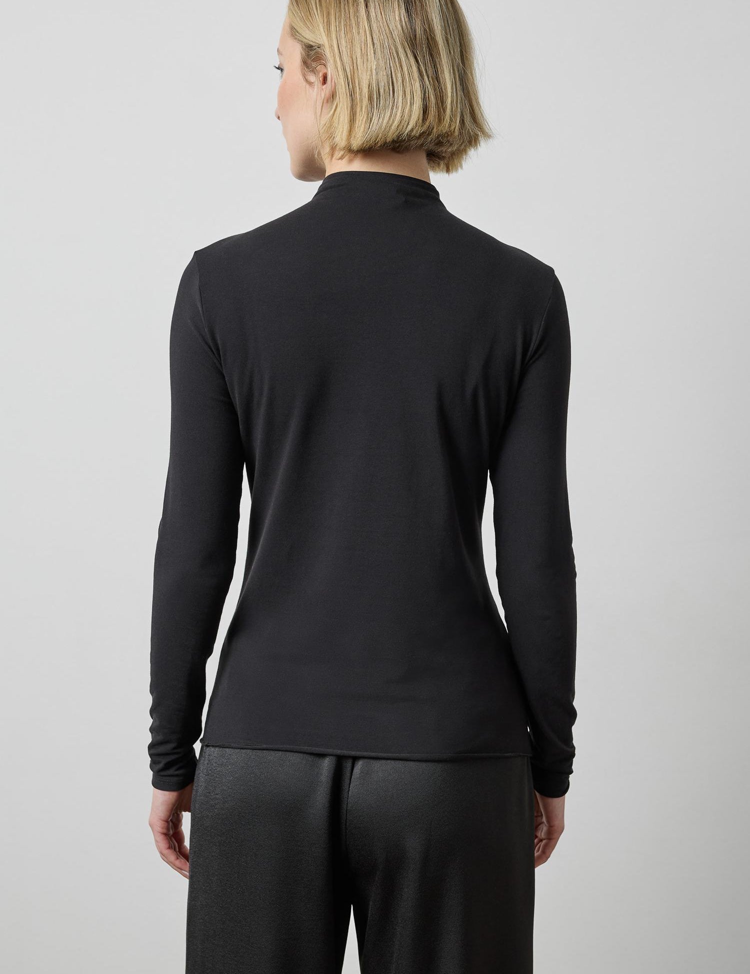 Long Sleeve Funnel Neck_Lilla P_PA3685