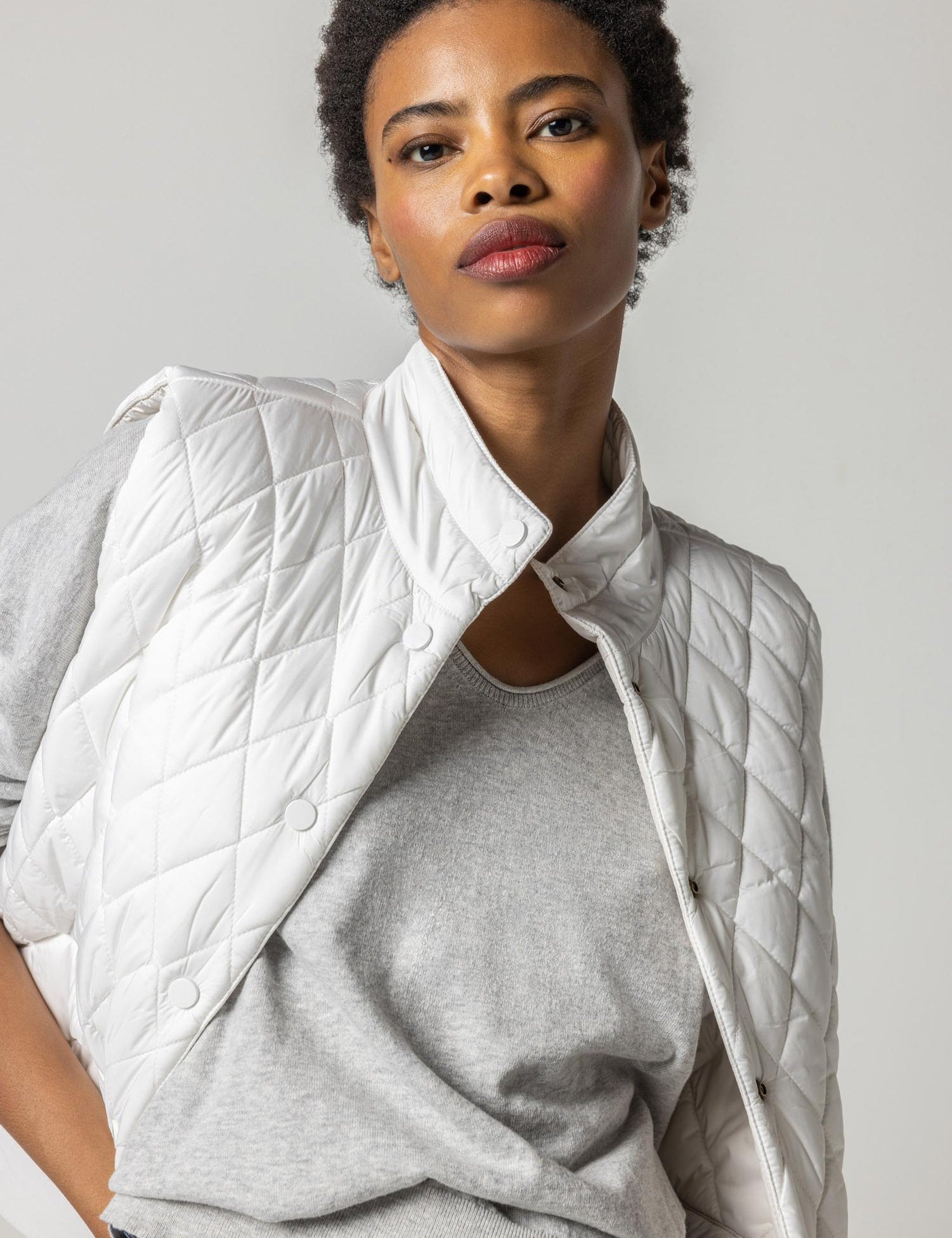 Reversible Snap Fron Vest: Opal