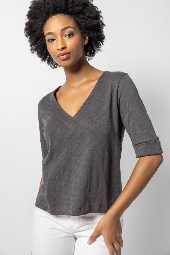 Cuffed Elbow Sleeve V-Neck Stingray