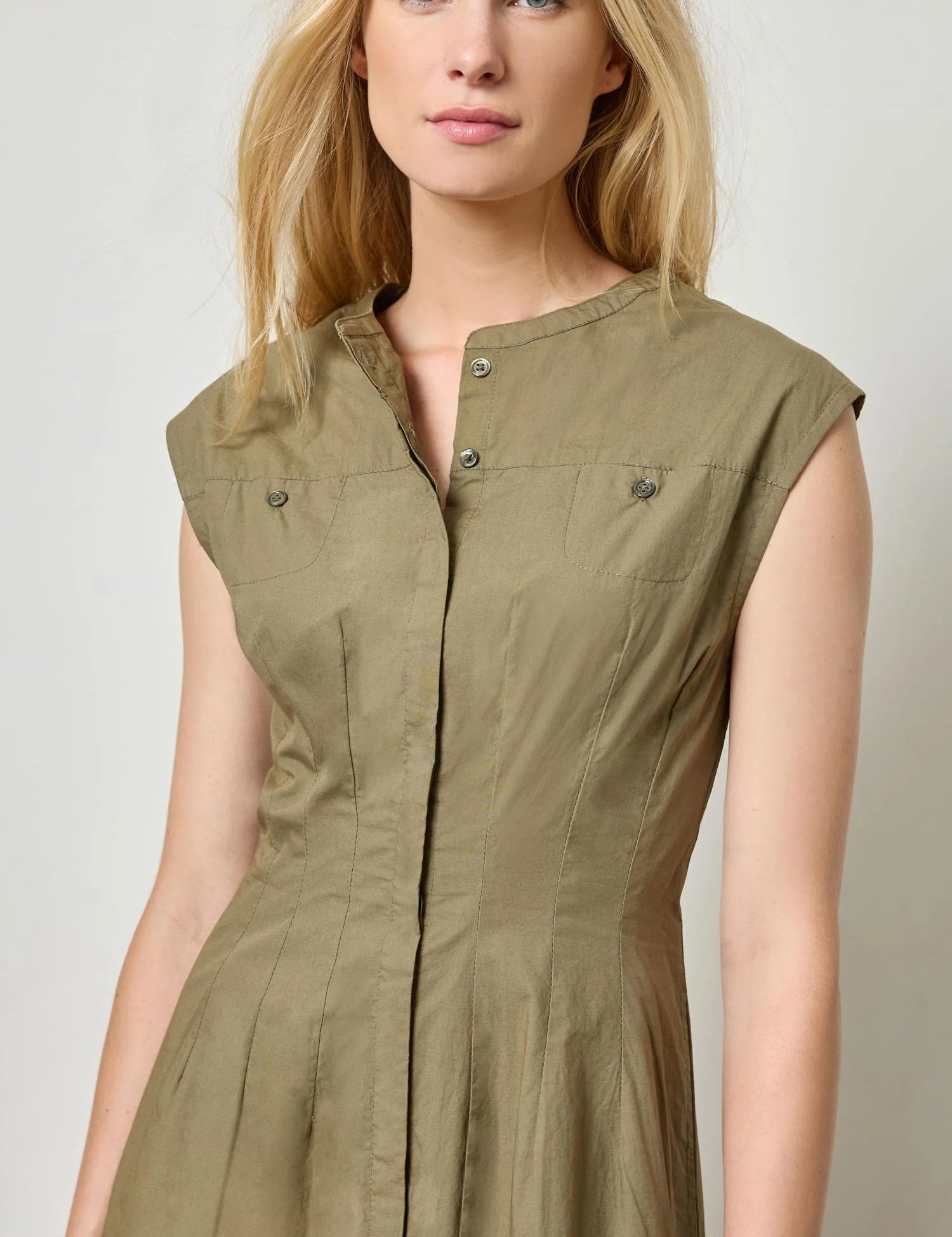 Sleeveless Seamed Maxi Dress