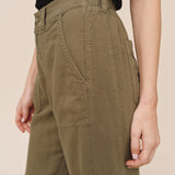 B3638-B71-302 - PORKCHOP DARTED KNEE PANT