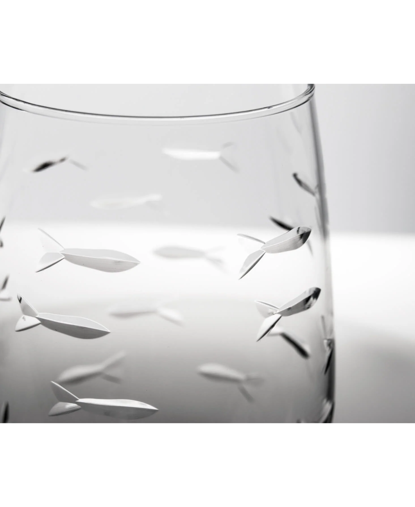 School of Fish All Purpose Stemmed Wine Glass | 18oz-Rolf Glass
