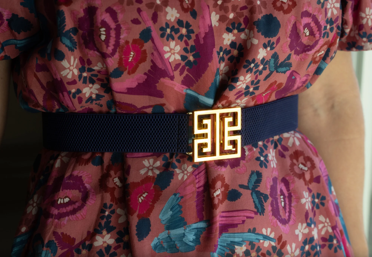 a close up of a belt