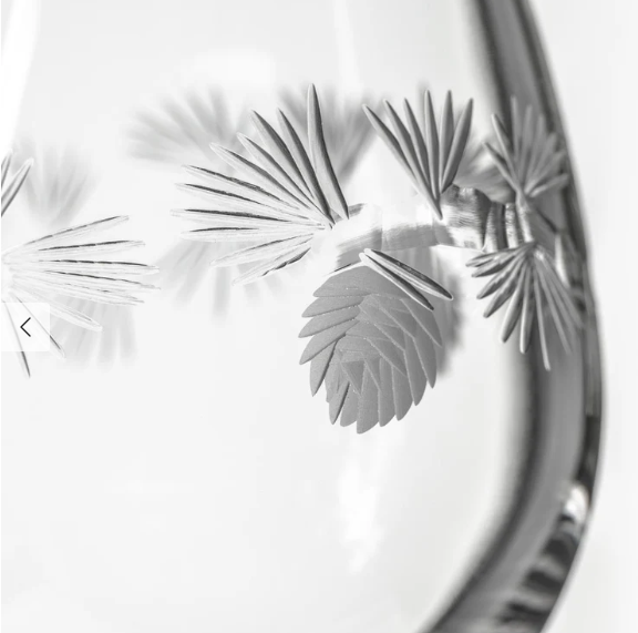 Icy Pine Balloon Wine Glass | 18 oz