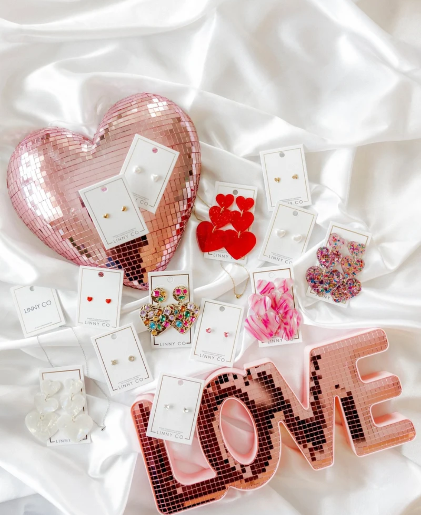 Screwback Stud Earrings-Andrea Heart-Linny Co-LINNY4209