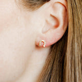 Screwback Stud Earrings-Horseshoe Gold_LinnyCo_LINNY2854