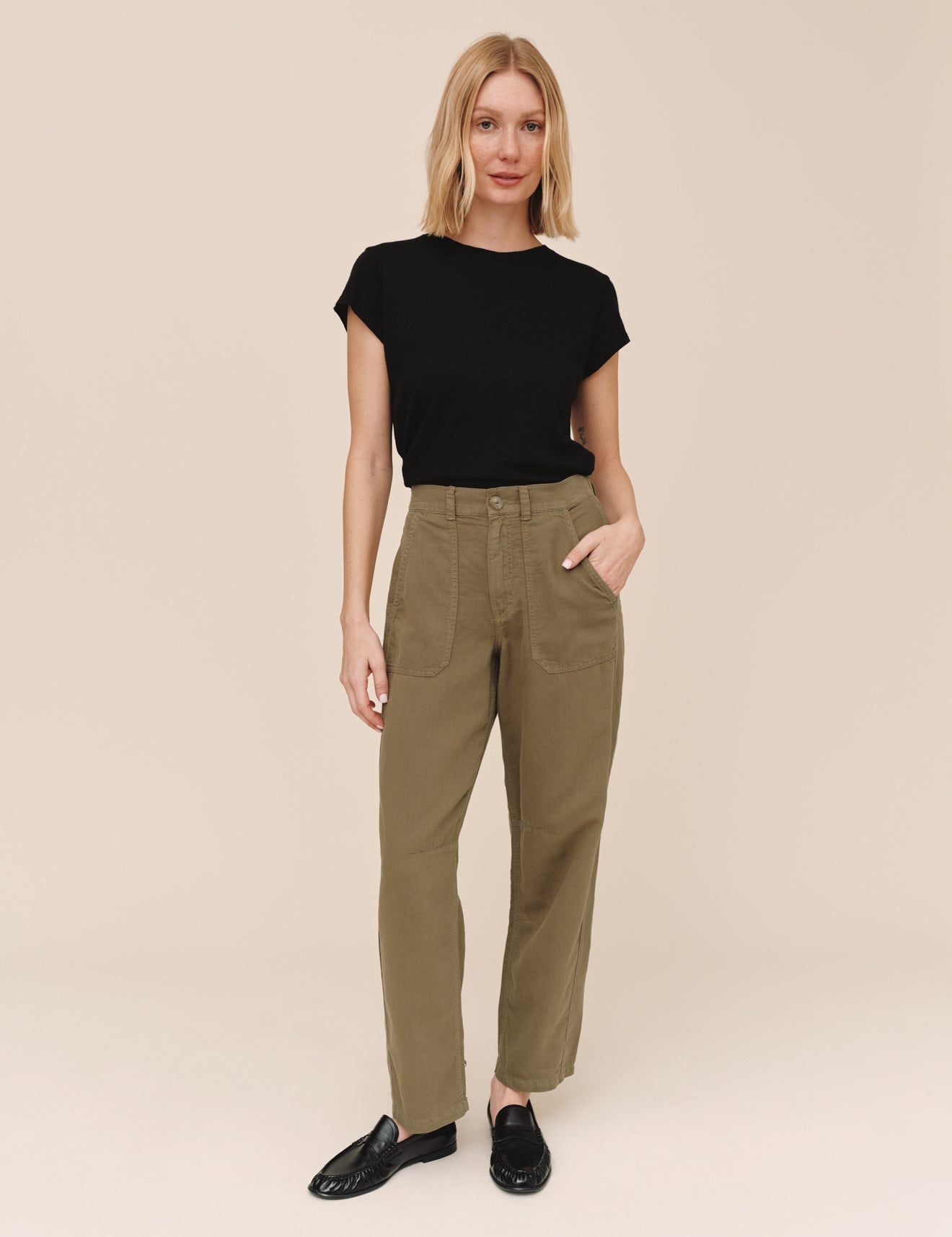B3638-B71-302 - PORKCHOP DARTED KNEE PANT