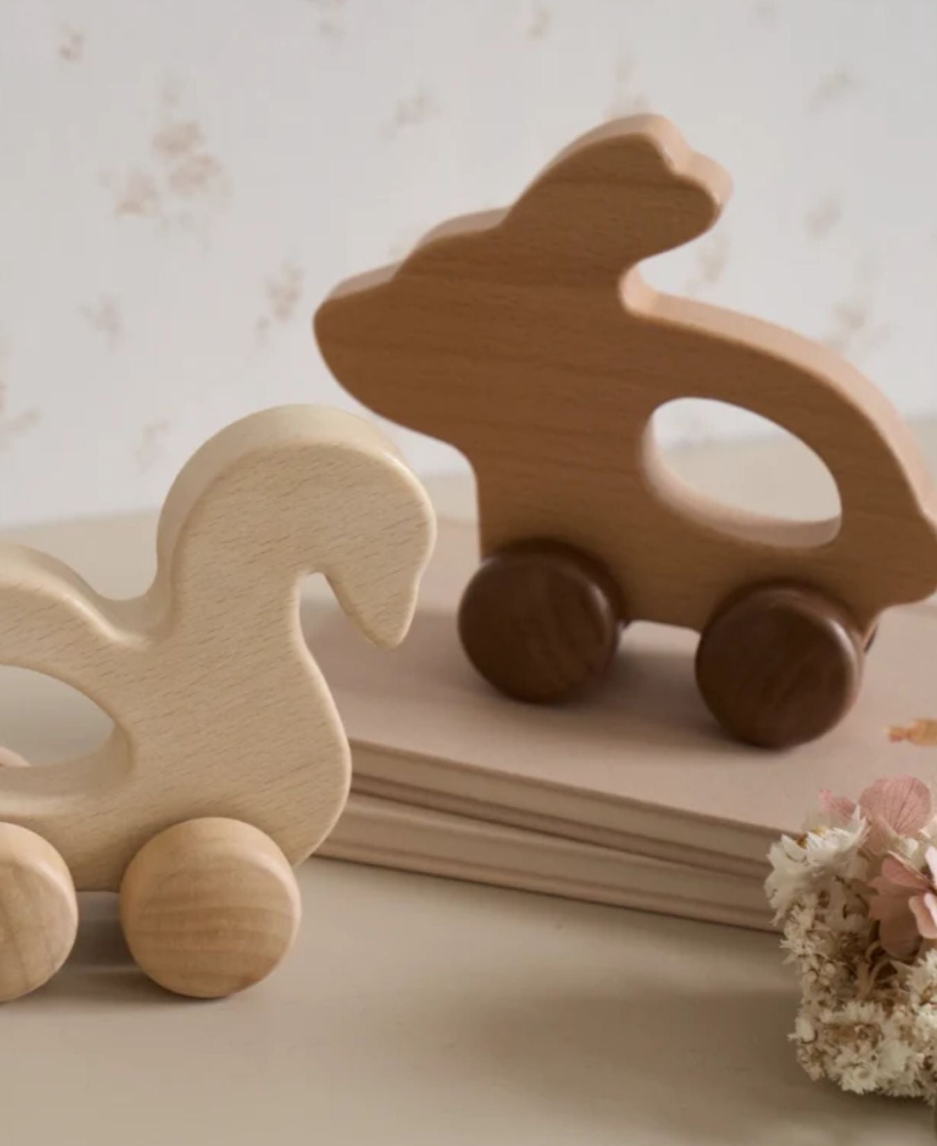 Wooden_Toy_Bunny_ElegantBaby_25490
