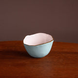ENCANTO Osaka Small Bowl (Turquoise and White)