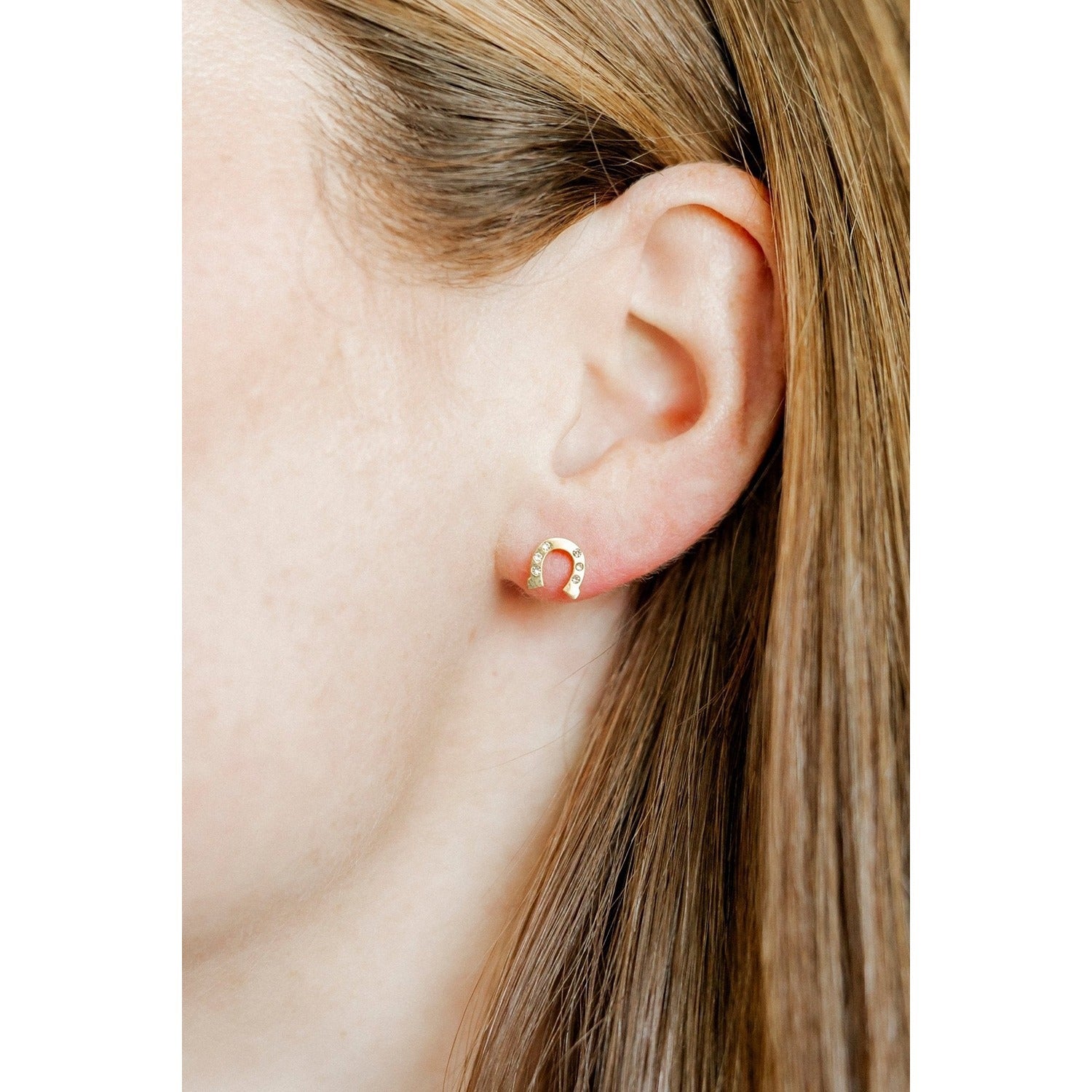 Screwback Stud Earrings - Horseshoe Gold