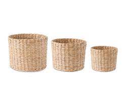 Woven Basket W Buttons